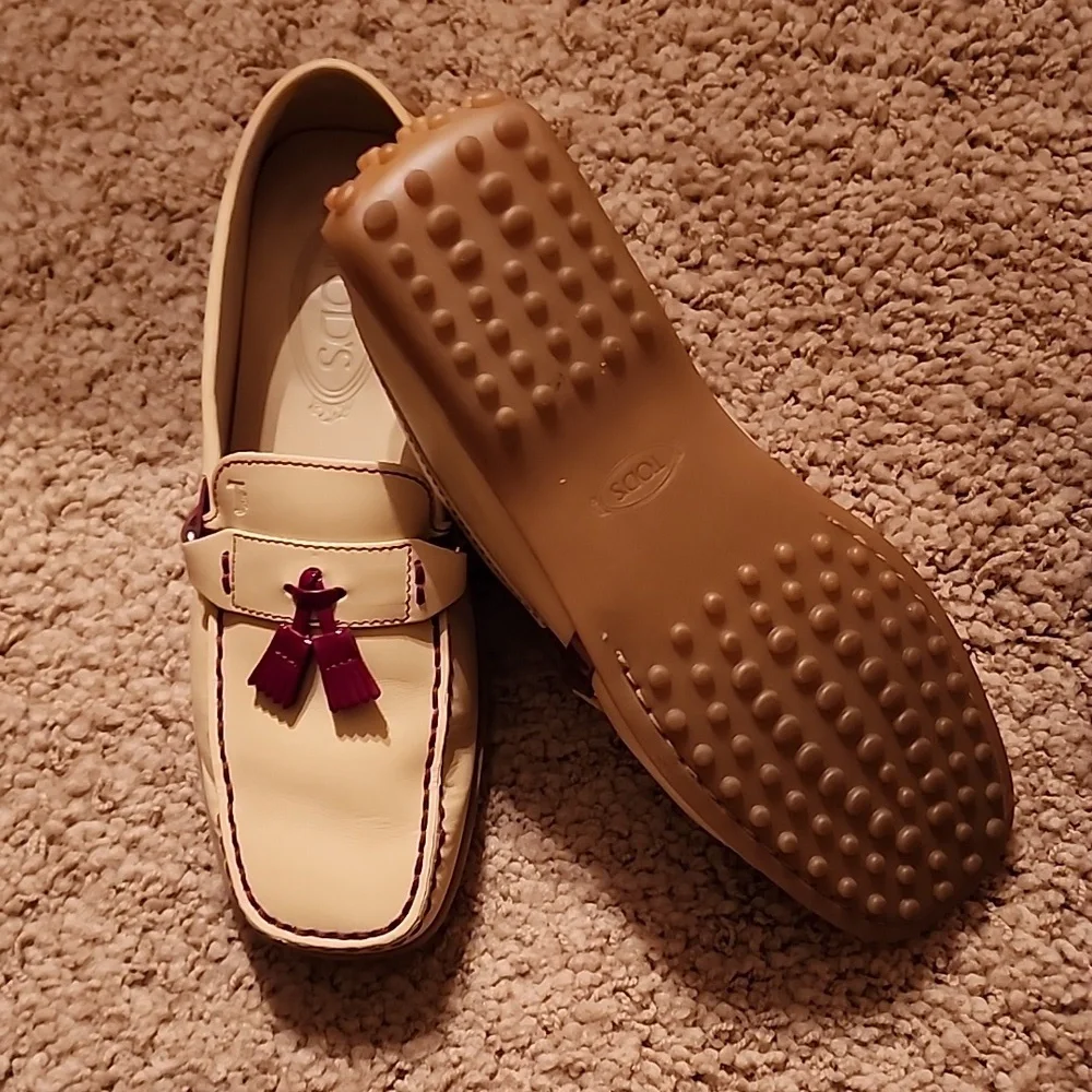 Tod's women loafer shoe - Picture 2 of 4